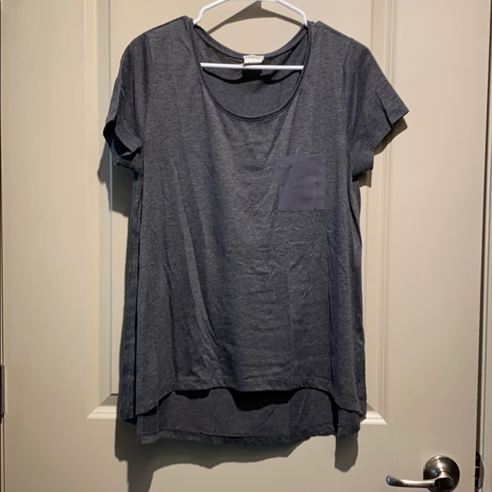 Gray Hi-low tee